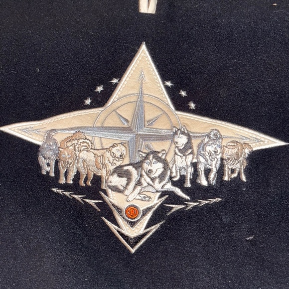 BOGNER VNTG Wolf Fleece, 1/4 Zip Embroidered, Zip Pockets - Picture 2 of 6